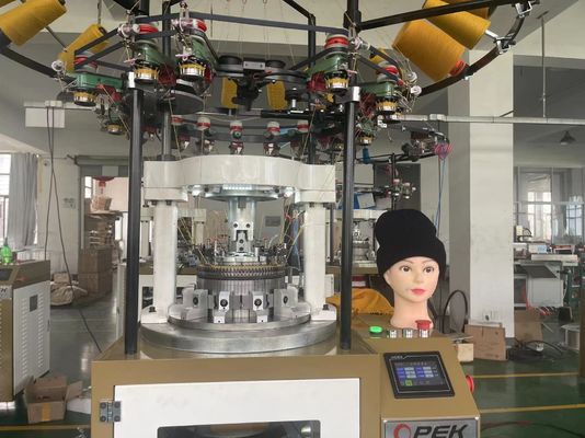 コンピュータ化肋骨編み機 2F-10F 反射型ワッフル帽子用のフィッダー