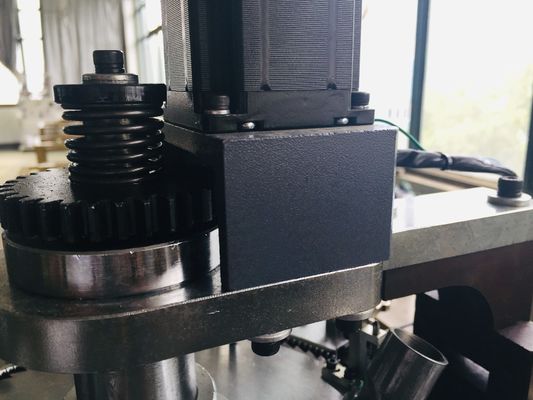 オペクによる多尺度の高速循環型防風帽子とスカーフ編み機