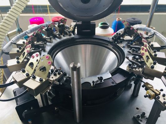 オペクによる多尺度の高速循環型防風帽子とスカーフ編み機