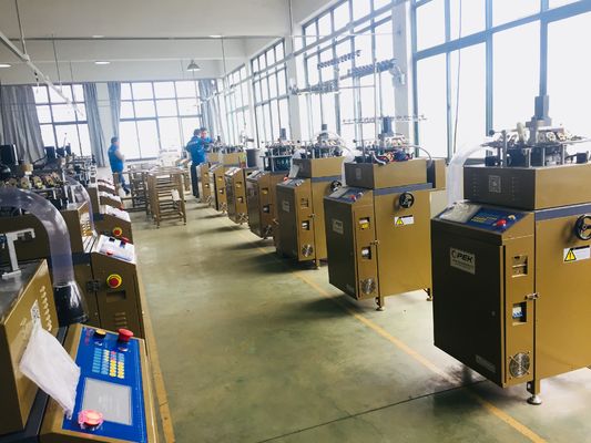 機械修理工場のための最高性能Opekジャッカー帽子とスカーフ編み機