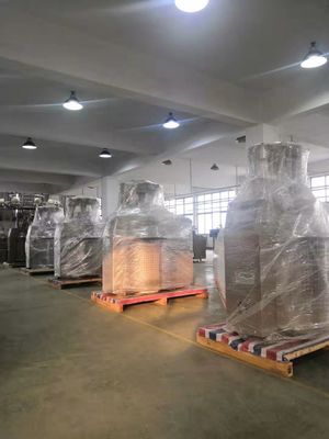 450 KG タックハットキャップ 完全コンピュータ制御とシームレス技術付きの編み機