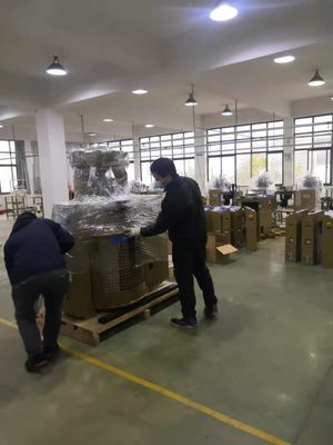 450 KG タックハットキャップ 完全コンピュータ制御とシームレス技術付きの編み機