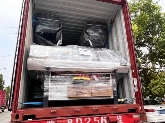 52インチフラットベッド編み機 コラーとセーターの生産のための究極のツール