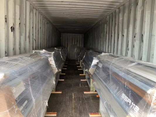 低保守コストとダブルキャリッジカラーのための80インチフラット編み機