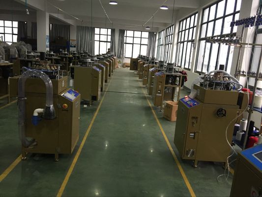 操作しやすい コンピュータ制御付きの円形帽子とスカーフ製造機