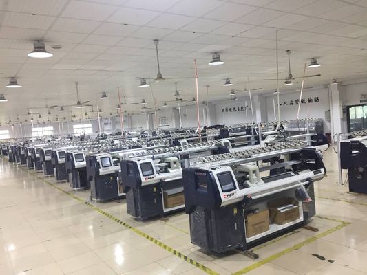 6F-20F フィーダー 800 KG 靴上部生産のための3D編みジャックワード編み機