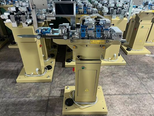 オペック社の250Wのサーボモーターオートソックターニングマシンでスムーズとターニング