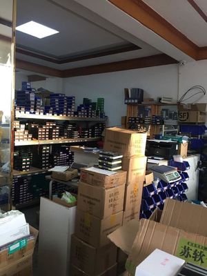 コンパクト編み機 交換電源 5V / 12V / 24V 製造工場