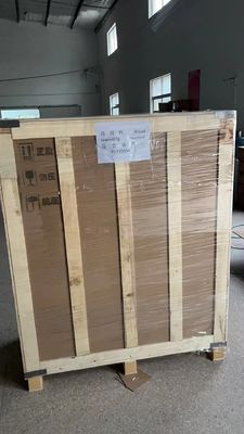 1100m/min 高速コーンからコーン巻き機 速さと生産のために白色