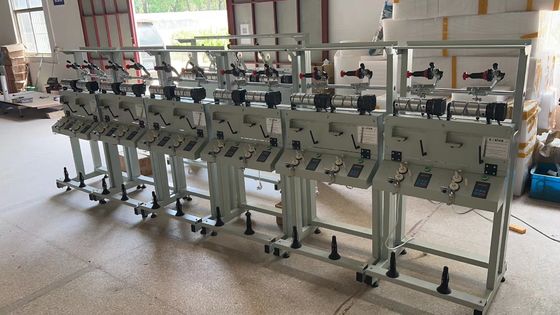 1100m/min 高速コーンからコーン巻き機 速さと生産のために白色