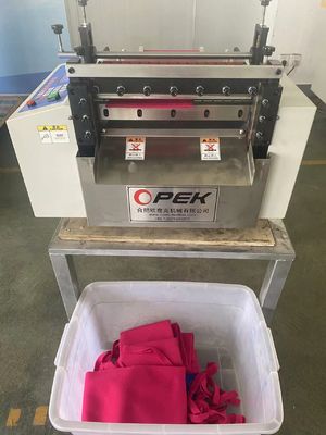 切断タイプ 自動操作 帯帽用の編織布切断機 0.9 Kw