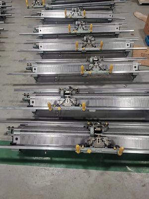 3つのシステムを持つ単車用半自動平面編み機 2790*2010*940mm