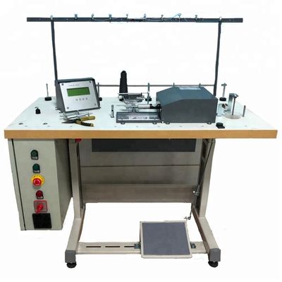 ストライプ付きOPEKベニー帽子ポンポン作機 100-120/時間 迅速なターンアワーの出力